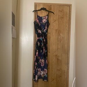 Chocolate Navy and Pink Floral Maxi Dress size M, nylon
